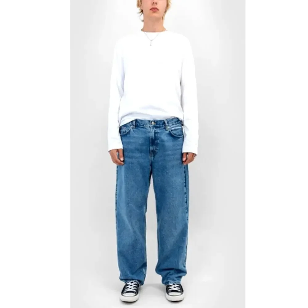 Beyond Medals Blue Loose Jeans Size M